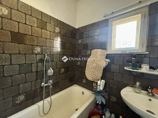 Eladó ház Esztergom 150 nm