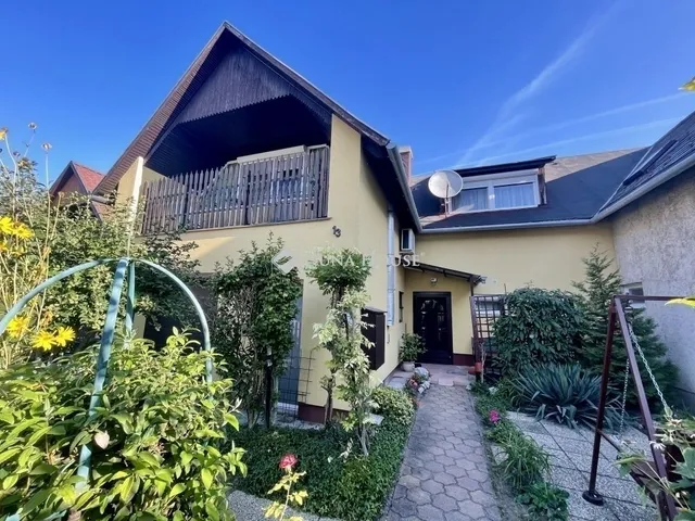 Eladó ház Dorog 240 nm