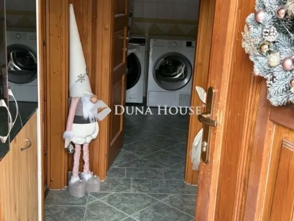Eladó lakás Nyergesújfalu 39 nm