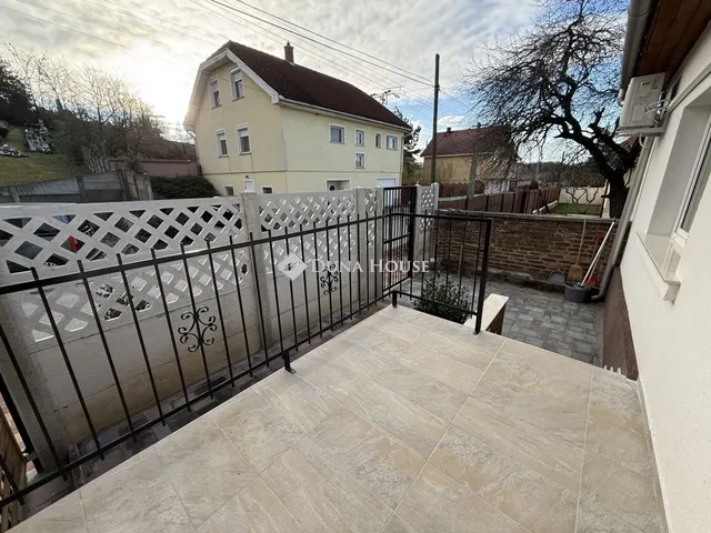 Eladó lakás Tokod 45 nm