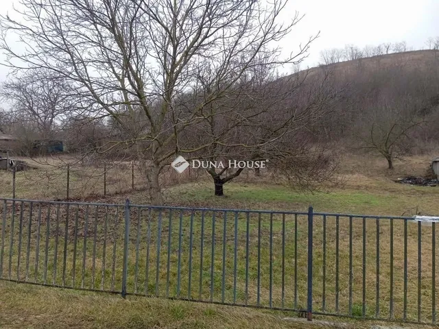 Eladó telek Nagysáp 929 nm