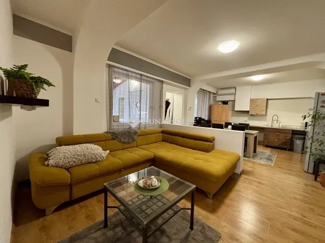 Eladó ház Tokod 216 nm