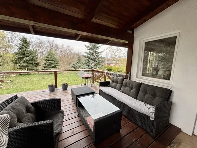 Eladó ház Tokod 216 nm