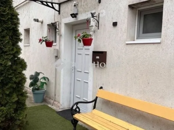 Eladó lakás Nyergesújfalu 47 nm