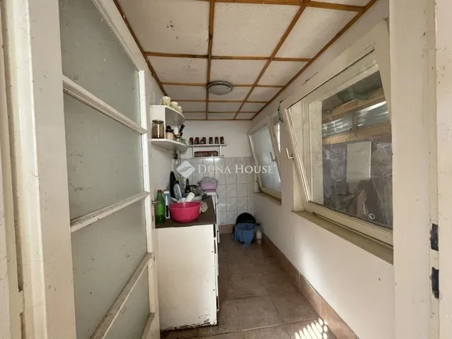 Eladó nyaraló Süttő 60 nm