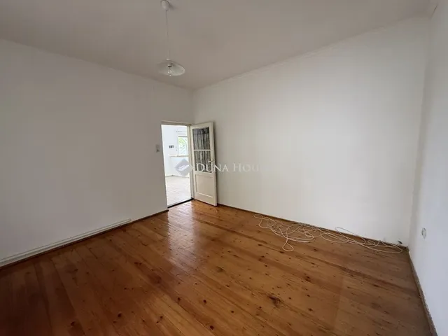 Eladó ház Lábatlan 62 nm