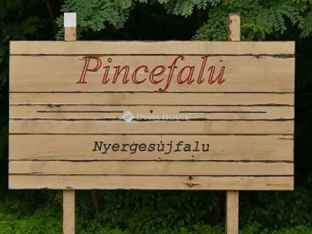 Eladó nyaraló Nyergesújfalu 2532 nm