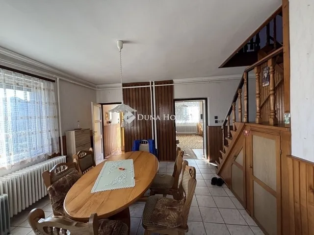 Eladó ház Süttő 154 nm