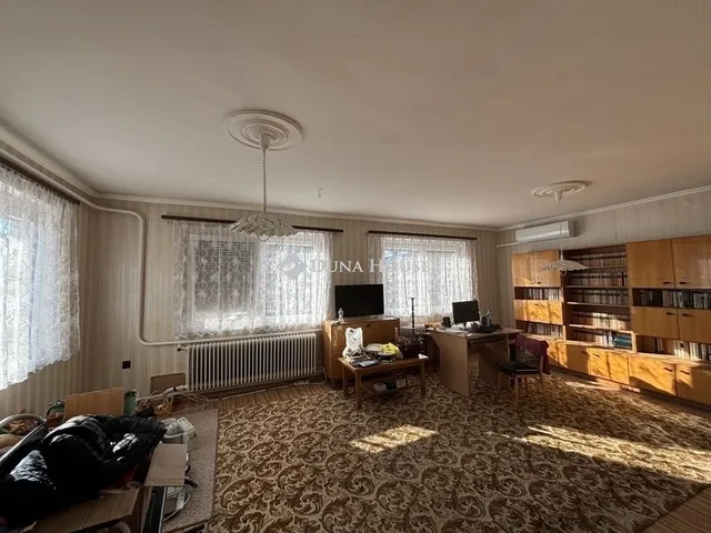 Eladó ház Süttő 154 nm
