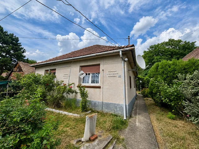 Eladó ház Sárisáp 96 nm