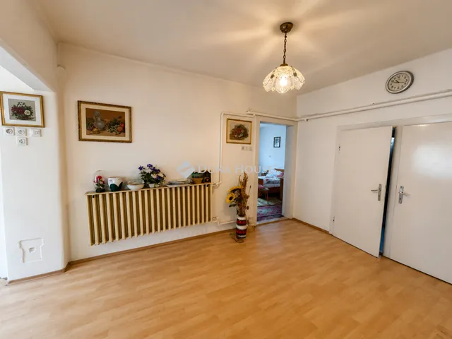 Eladó ház Sárisáp 96 nm