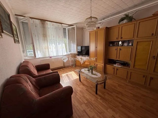 Eladó lakás Nyergesújfalu 40 nm