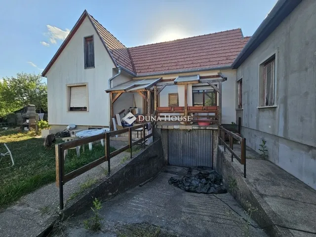 Eladó ház Esztergom 136 nm