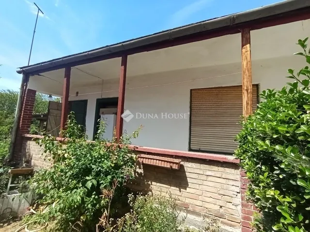 Eladó ház Tát 83 nm