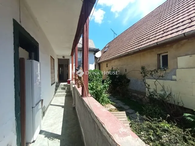 Eladó ház Tát 83 nm