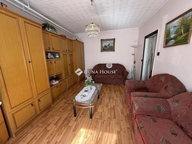 Eladó lakás Nyergesújfalu 40 nm