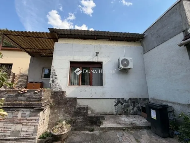 Eladó ház Esztergom 56 nm