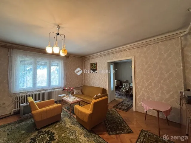 Eladó ház Süttő 94 nm