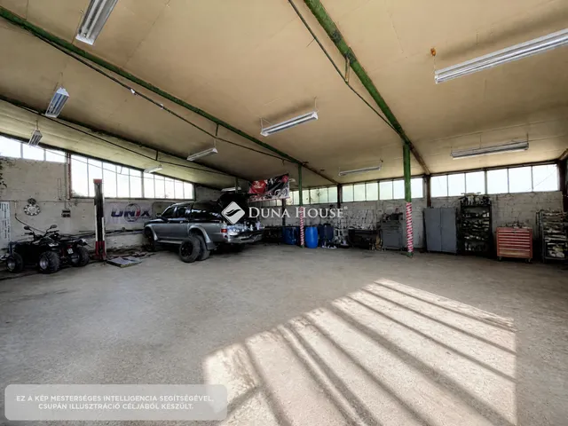 Eladó kereskedelmi és ipari ingatlan Lábatlan 600 nm
