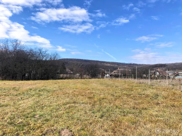 Eladó telek Kutasó 1284 nm