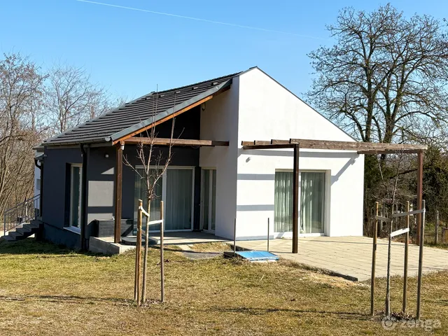 Eladó ház Őrbottyán 106 nm