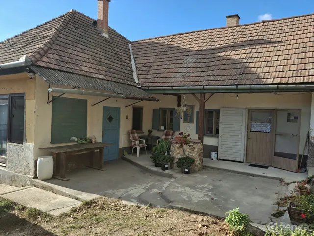 Eladó ház Püspökszilágy 87 nm