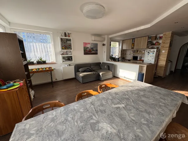 Eladó ház Budapest XIX. kerület, Kispest, Tartsay Vilmos utca 191 nm