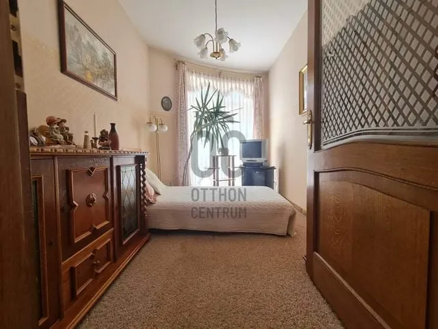 Eladó ház Debrecen, Nyulas 380 nm