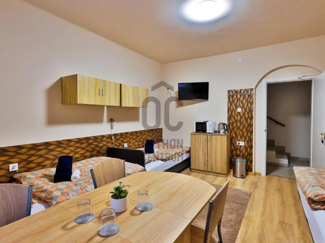 Kiadó ház Debrecen, Nagyerdő 190 nm