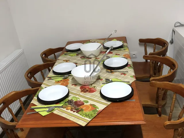 Kiadó ház Polgár 150 nm