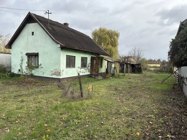 Eladó telek Debrecen, Biharikert 1396 nm