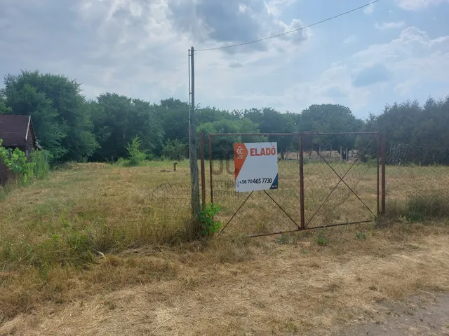 Eladó telek Debrecen 835 nm