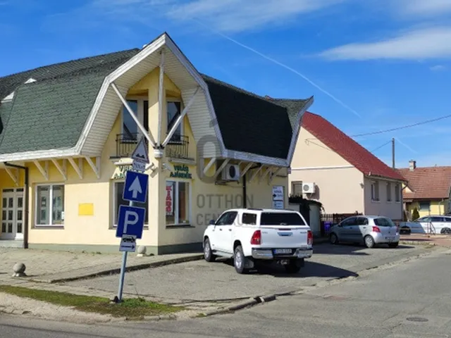 Kiadó kereskedelmi és ipari ingatlan Debrecen, Józsa 72 nm