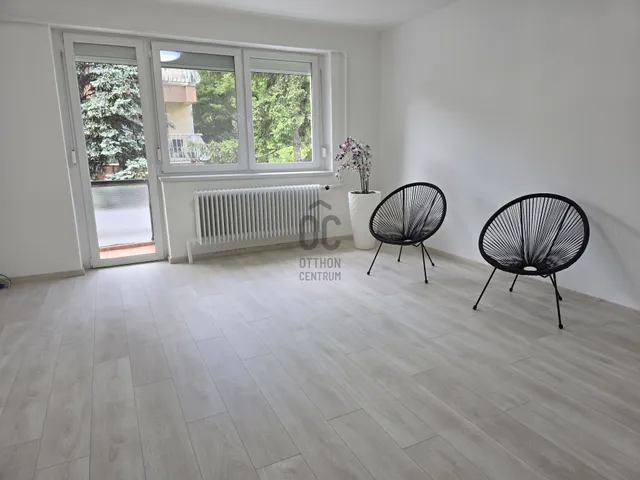 Eladó lakás Debrecen, Nagyerdő 79 nm