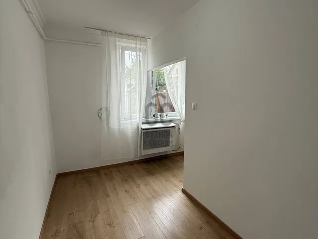 Eladó ház Debrecen, Szabadságtelep 32 nm