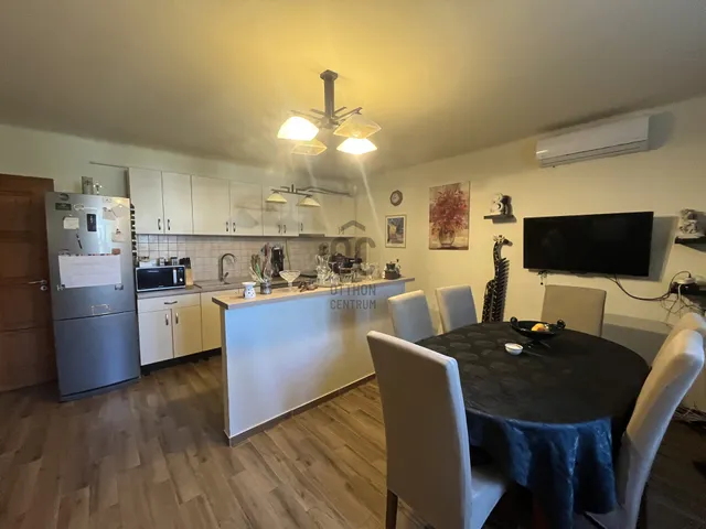 Eladó lakás Debrecen, Belváros 72 nm
