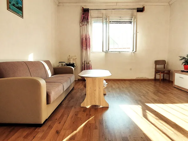 Eladó ház Debrecen, Nagysándor-telep 64 nm