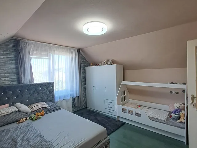Eladó ház Debrecen, Tégláskert 140 nm