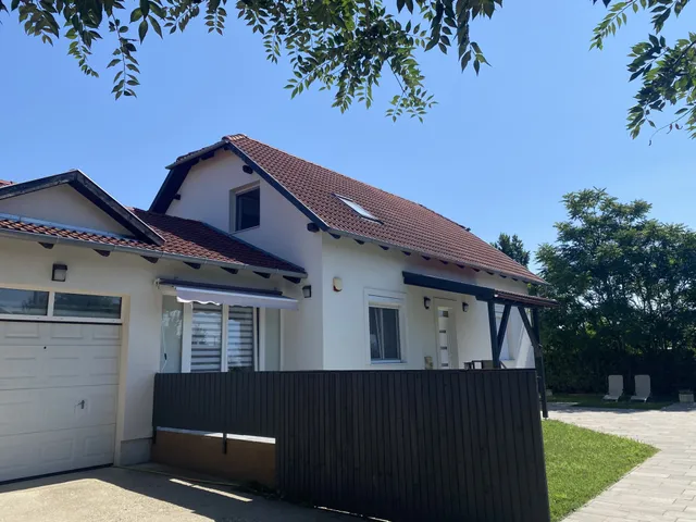 Eladó ház Hajdúsámson 153 nm