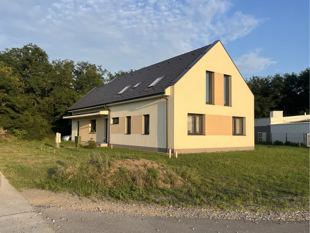Eladó ház Debrecen, Alsójózsa 171 nm