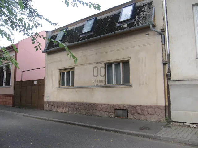 Eladó ház Debrecen, Belváros 160 nm