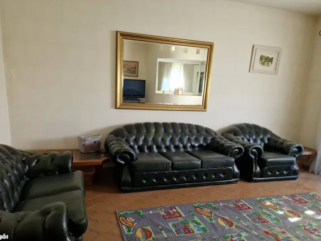 Eladó ház Debrecen, Nyulas 300 nm