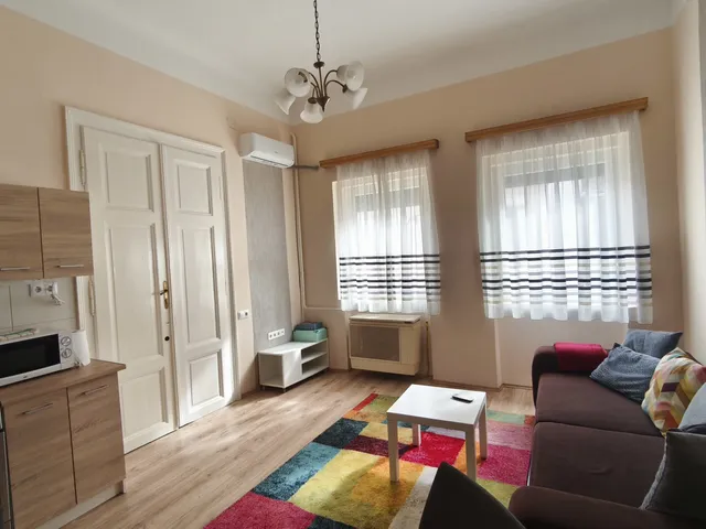 Eladó ház Debrecen, Belváros 30 nm