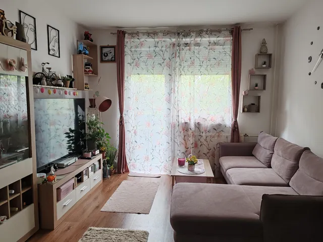 Eladó lakás Debrecen, Tócóskert 74 nm