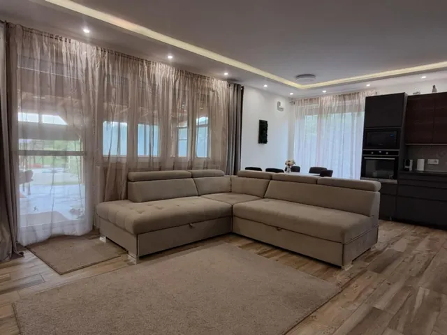 Eladó ház Debrecen 100 nm