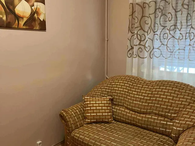 Eladó lakás Debrecen, Vénkert 35 nm