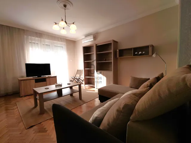 Kiadó lakás Debrecen, Nagyerdő 62 nm