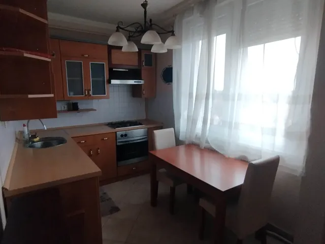 Eladó lakás Debrecen, Csapókert 63 nm