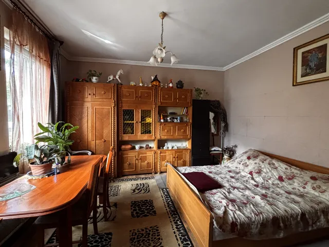 Eladó ház Debrecen, Vargakert 31 nm