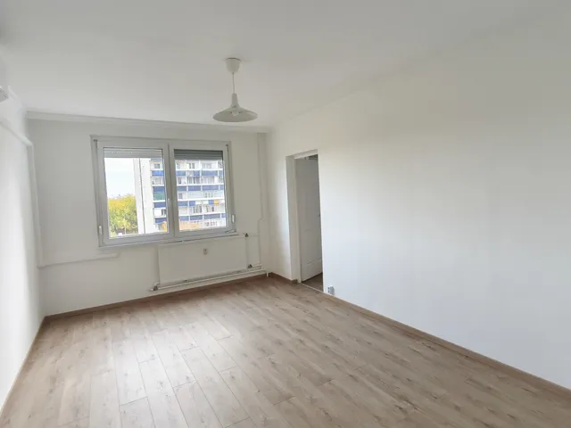 Eladó lakás Debrecen, Újkert 67 nm